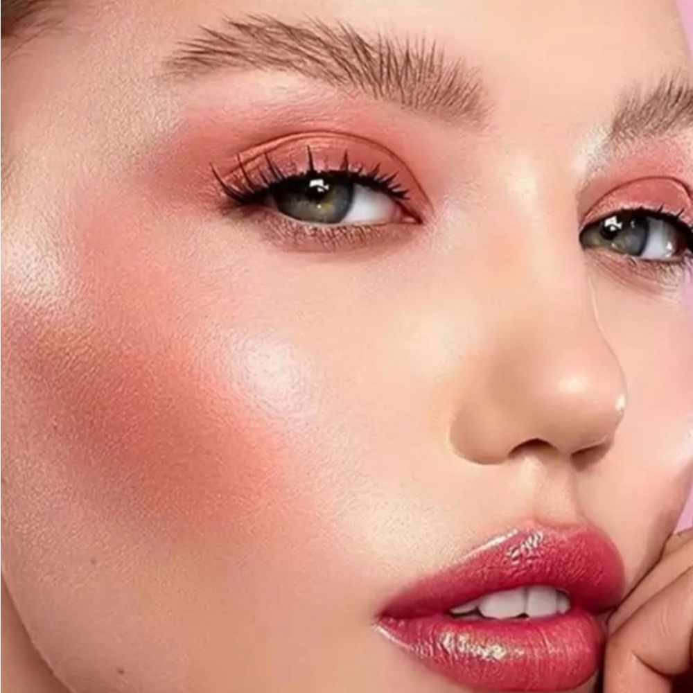 Mineral Fusion 3-In-1 Color Stick Rich Color Creamy Coverage